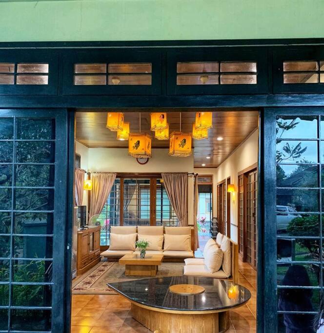 Designer Villa Tokyo Cianjur Luaran gambar