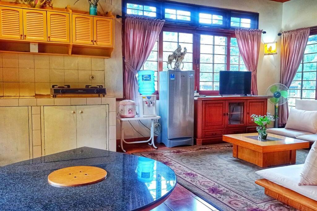 Designer Villa Tokyo Cianjur Luaran gambar